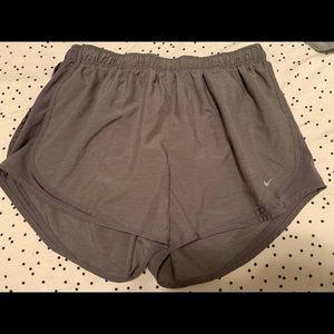 Nike Tempo Running Shorts Women’s XL Grey